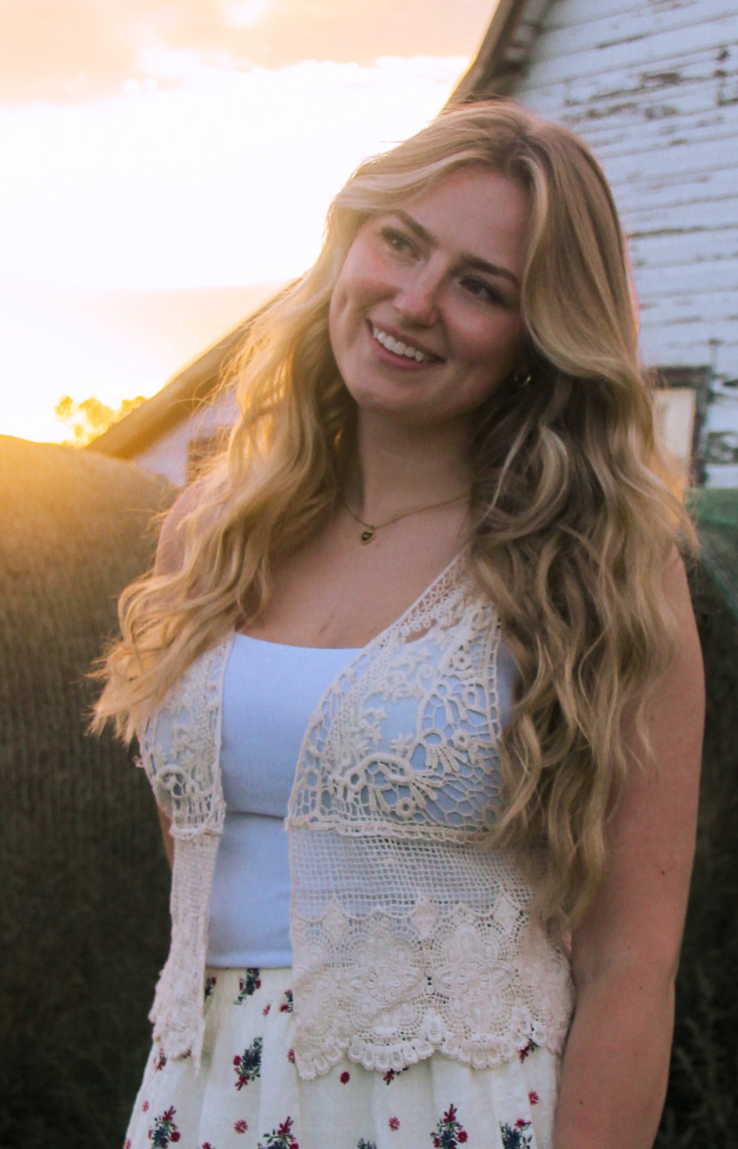 The Dolly Cardi Vest (M/L)